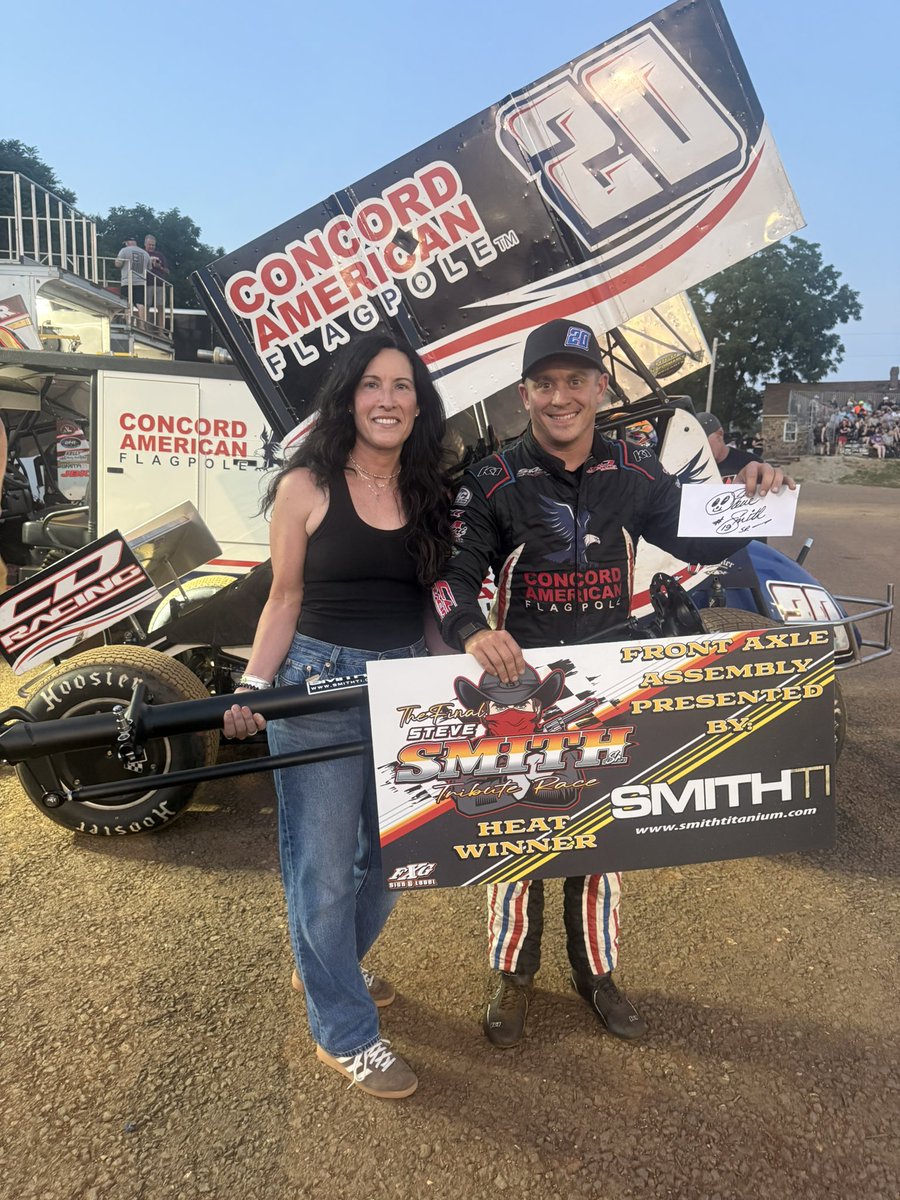 SmithTitanium's tweet photo. Congrats to all of the Heat Race winners at @lincolnspeedway who took home a complete Smith Ti front end!

It was an honor to be part of the final Steve Smith Tribute! Thanks to everyone who made this event special!

1 @dietzchase2d
2 @JamesMcFadden25
3 @BradyBacon
4 @cameron6942 https://t.co/89FHYKfWtK