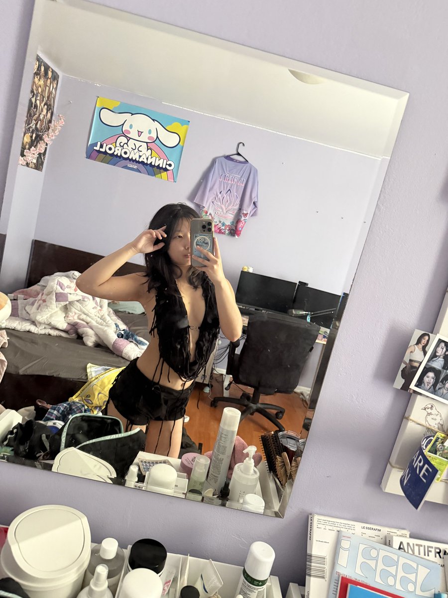 brath4n's tweet photo. new rave outfit funded by ur wallet <3 https://t.co/0I8t0DNWm3