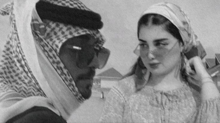 rrem20o's tweet photo. عيني أنا بعينها والقلوب بعاد
أخشى هدَبْ عيني يلامس هدَبْها.."👑🤍 https://t.co/rmCriXwHhY