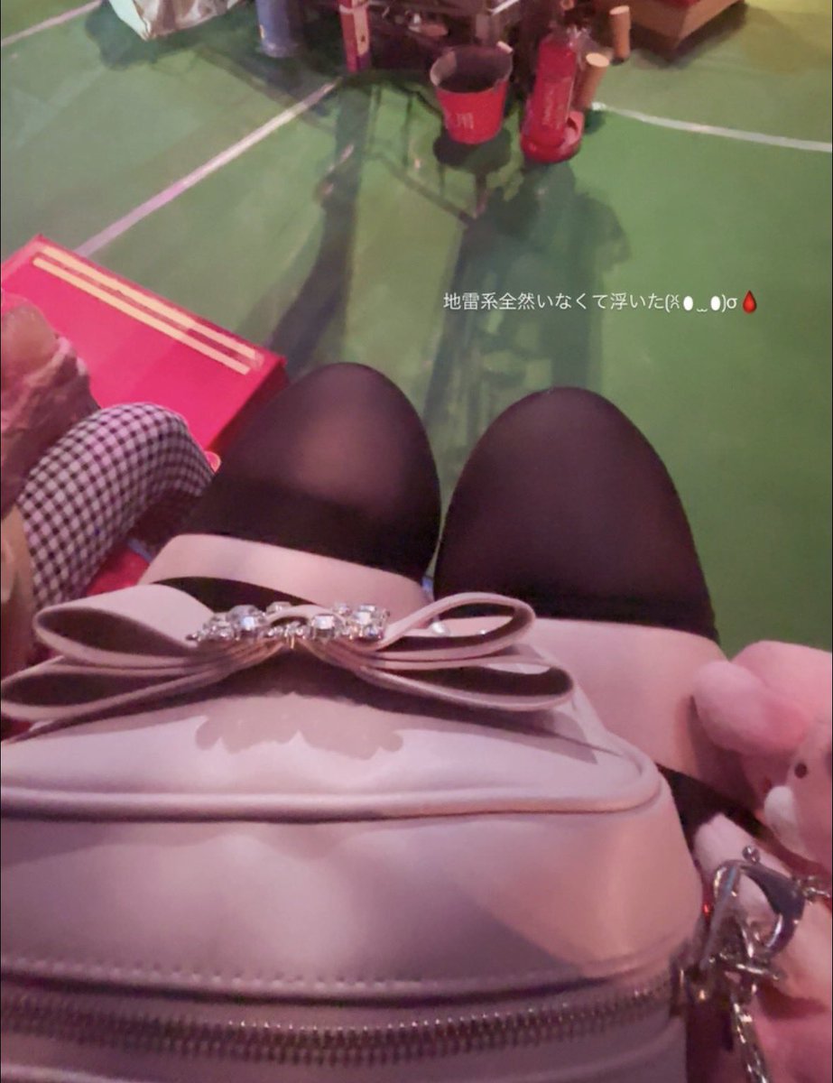 _zwholic's tweet photo. #地雷系と繋がりたい  #自撮り界隈 https://t.co/l0Ten24rvJ