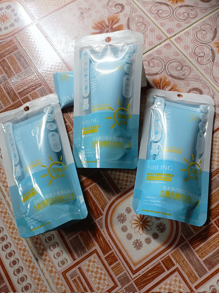 kannika_petch's tweet photo. ส่งต่อกันแดดSibling200.รวมส่ง
พิเศษคำสั่งซื้อแรกมีหลอดที่แกะใช้แล้ว2ครั้งแถมด้วย รับหมด��ีราคาพิเศษให้ค่ะ #ส่งต่อSIBLING #sibling #กันแดด #ส่งต่อ #กันแดดซิบบลิ้ง #ส่งต่อเครื่องสำอาง https://t.co/5MSTT8dcCE