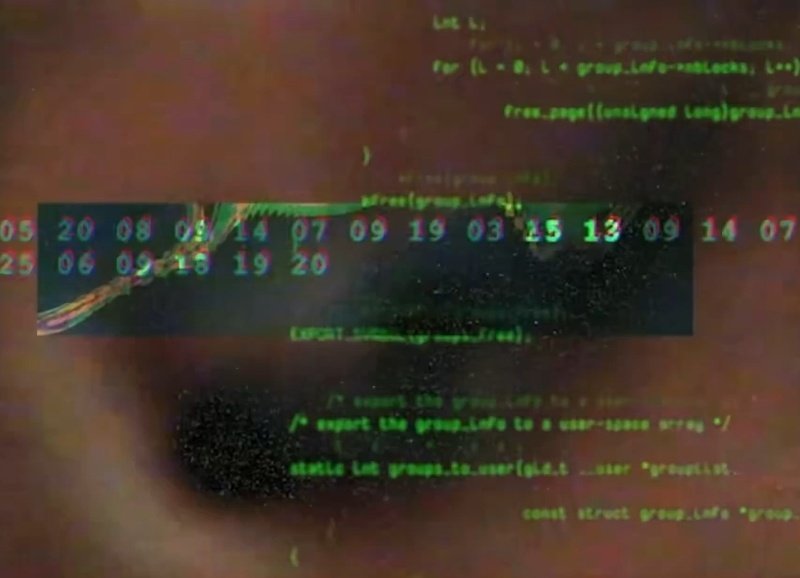 GuiiArts's tweet photo. eu amo que o girlset deixou essa mensagem codificada! 

em ordem alfabética fica "SOMETHING IS COMING JULY" FIRST 👀 será que é o cmbck? 💖 https://t.co/zF0XVgemyp