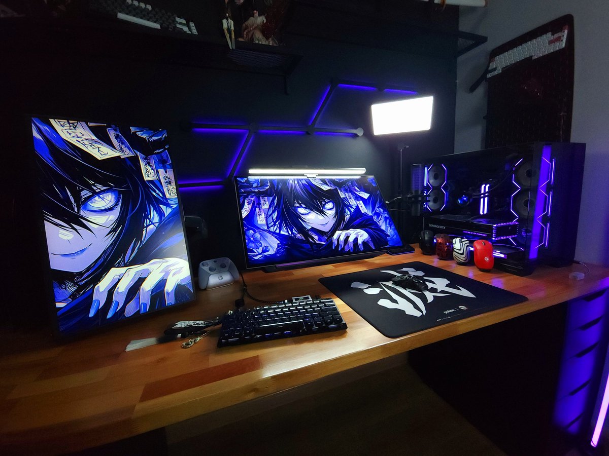 oNabor's tweet photo. this color so insane 💜 #desksetup https://t.co/ZAi2Uahh9F