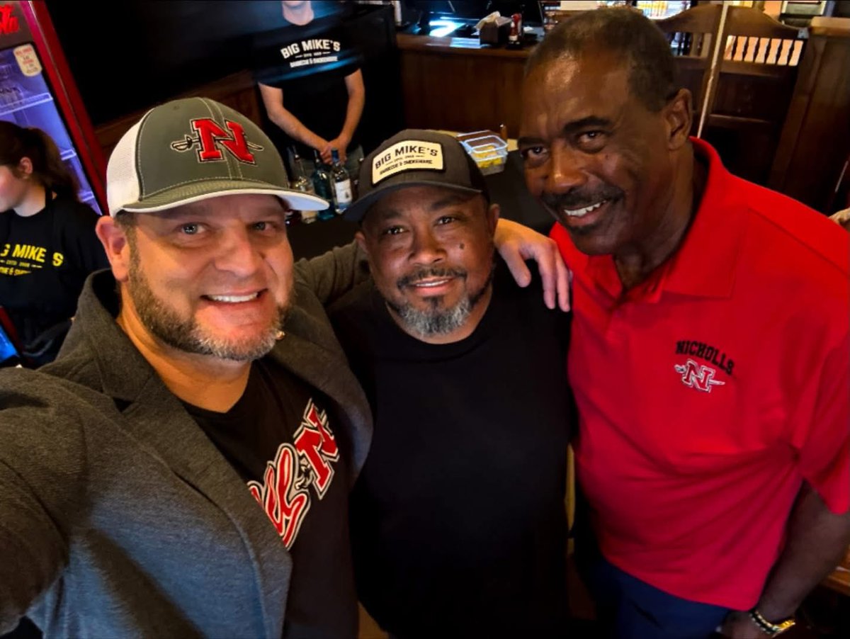 skliebert's tweet photo. Houma Colonel Caravan, June 30, 2026. Shout out to Big Mike's BBQ Smokehouse- Houma, La for hosting and Advanced Office Systems for sponsoring. Another great night in Houma! #ColonelPride #AllN https://t.co/zPYTrlbEYO