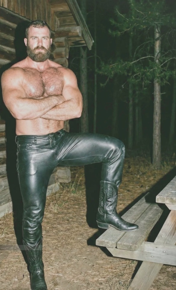 muscleleatherff's tweet photo. https://t.co/G1q8UjqENv