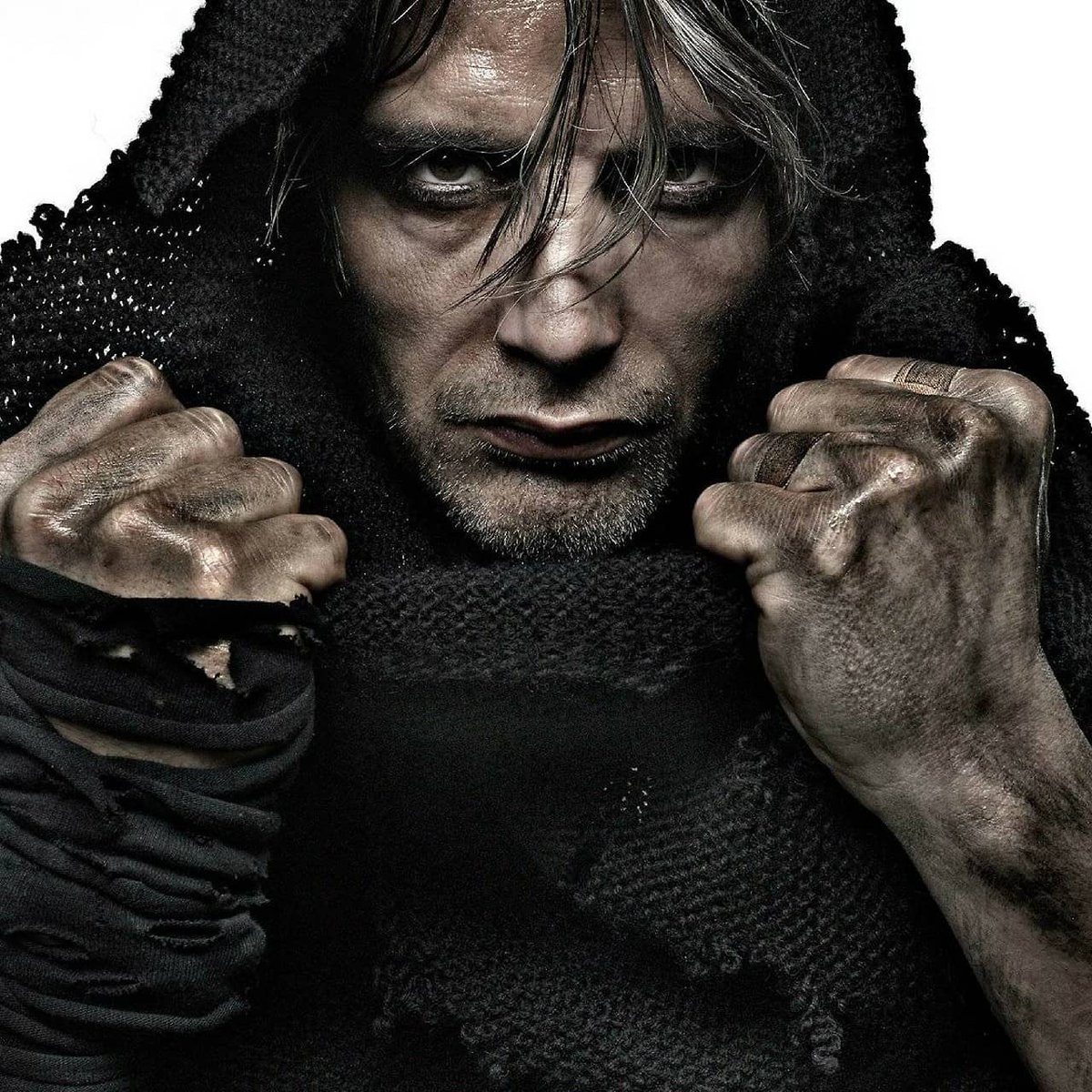 noforts's tweet photo. Mads in eyeliner https://t.co/Q3j2aAXlCI