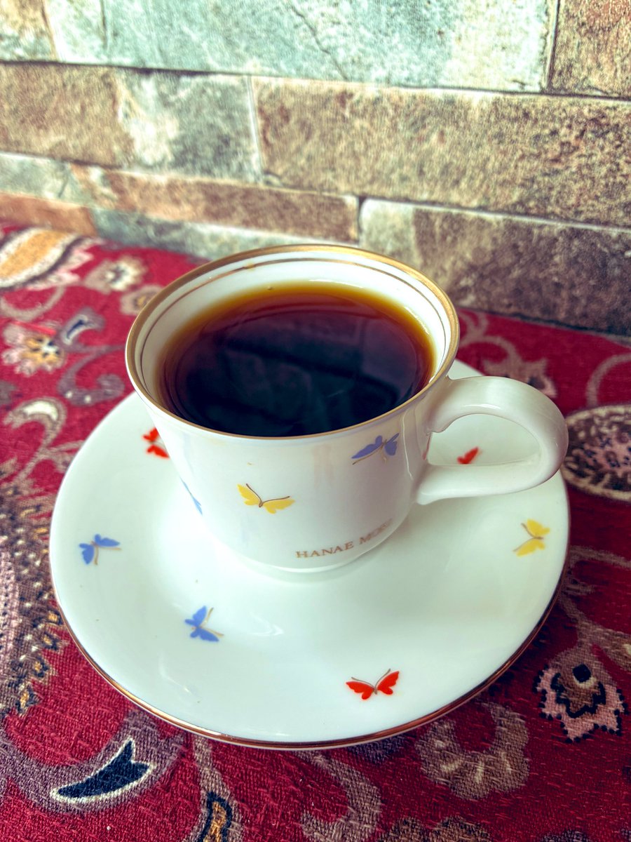 umberwater's tweet photo. エルサルバドル🇸🇻
コリオナ農園　パカマラ☕️
#コーヒー
#焙煎 https://t.co/L7al9d0DaG