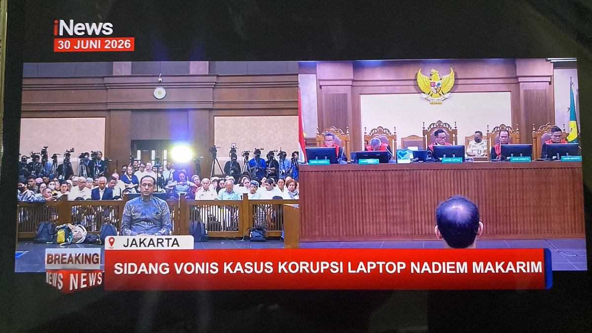 croissantfaceee's tweet photo. mari kita tunggu https://t.co/ns8jtvRImV