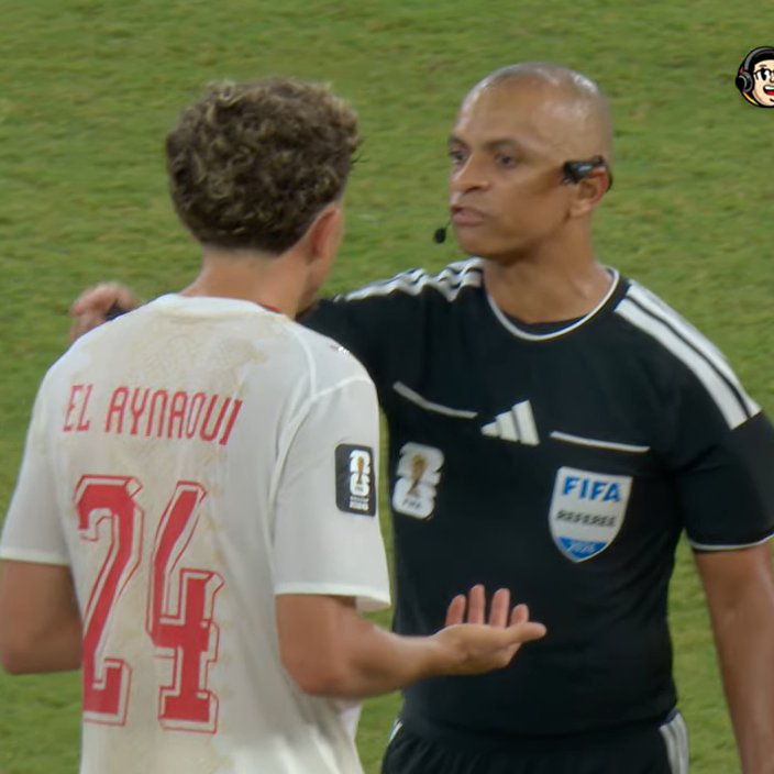 DoentesPFutebol's tweet photo. Wilton Pereira Sampaio fez uma péssima arbitragem hoje. Que fique registrado. https://t.co/ZXNnkfEt0Z