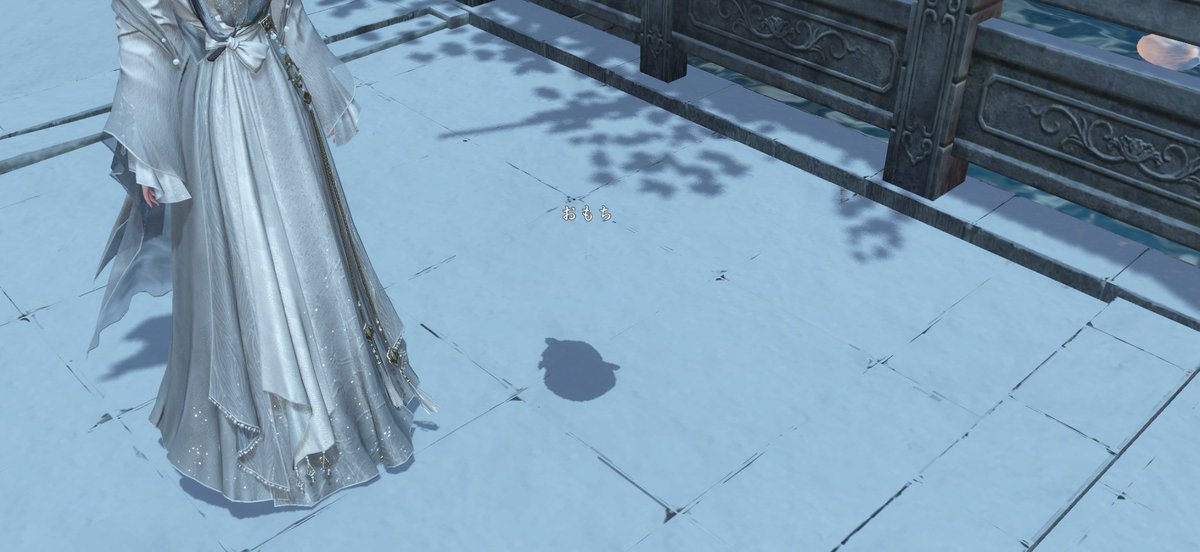 ________381's tweet photo. おもち実は雪で出来ててオラフだった説…

待ってろッ！すぐに雪だるま作ってくるからなッッ！！
(シルエットでおもちって分かるの可愛すぎる)
#逆水寒 #おもち観察日記 https://t.co/rTtR8Q3fOx