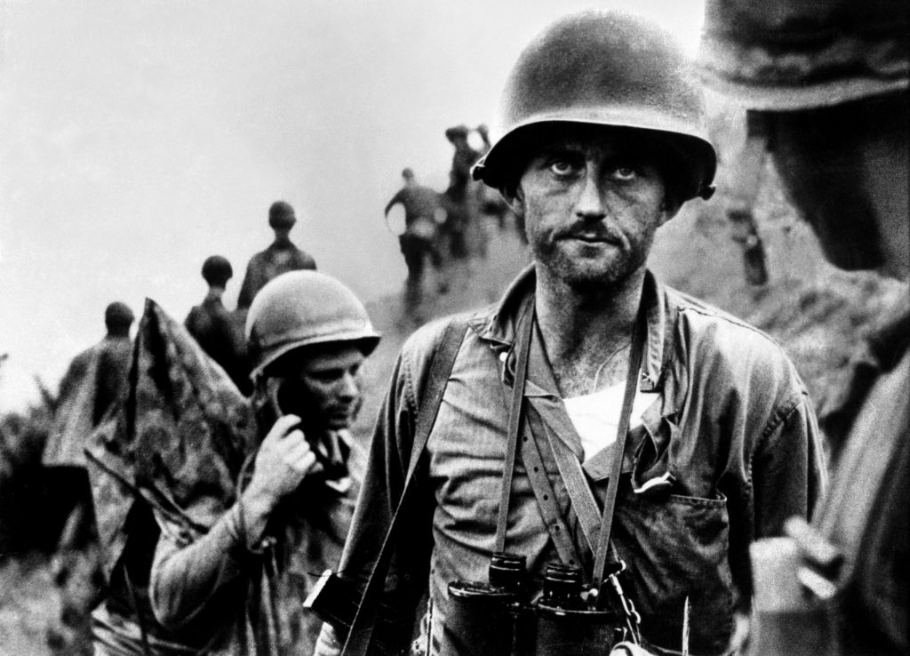 ForgottenWarPic's tweet photo. Five years after the end of World War II, American soldiers were fighting again, the time in Korea. Here Marine Capt. Francis “Ike” Fenton pondered his fate and the fate of his men after being told that his company was nearly out of ammunition, 1950. https://t.co/i2aWg9DItl