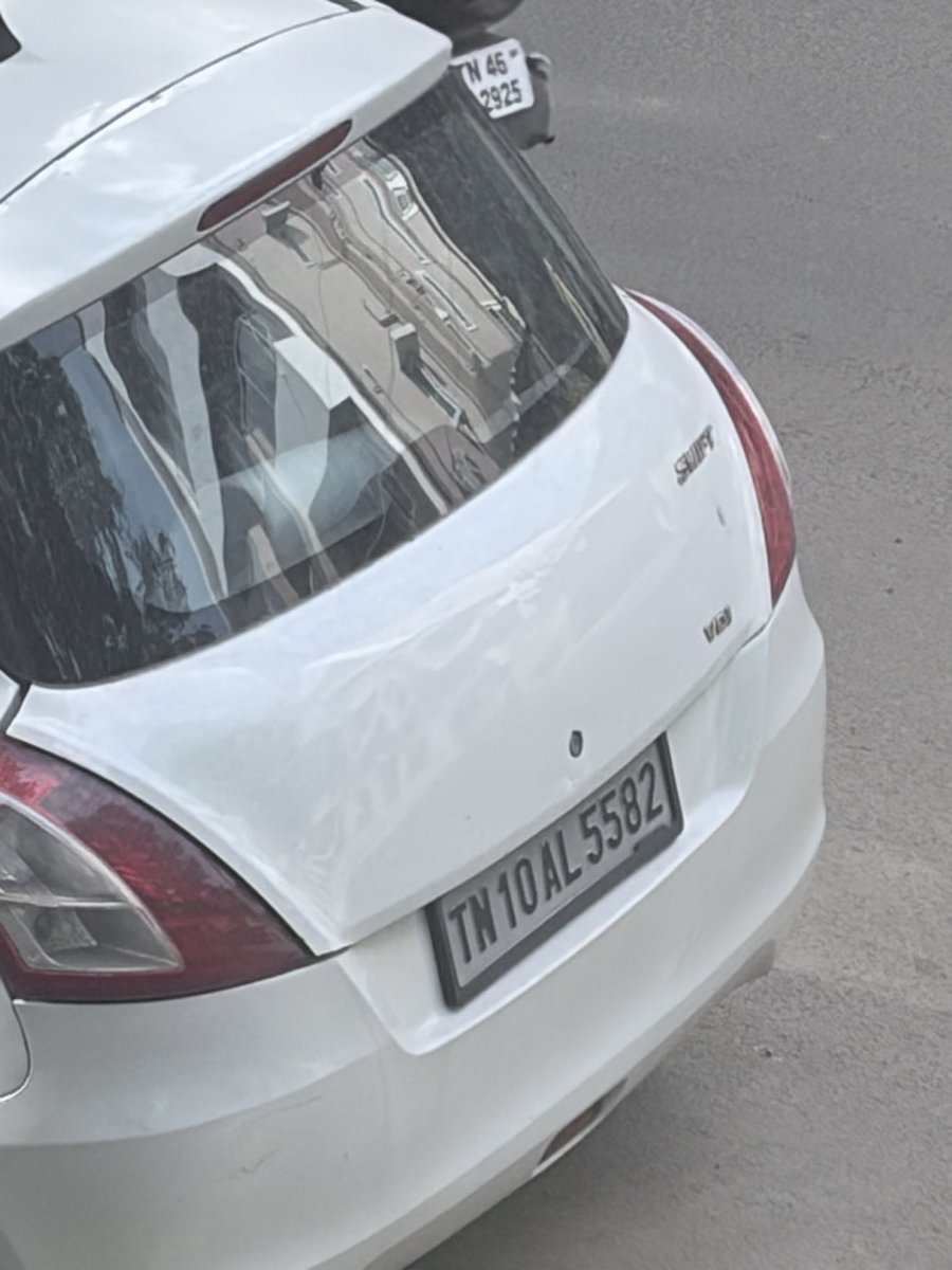 bawesme's tweet photo. We have brought this sense of responsibility through education. Parking which blocks driveway and damaging the road by driving over wet cement are unacceptable. @ChennaiTraffic @chennaicorp https://t.co/JTaZMkcWqw