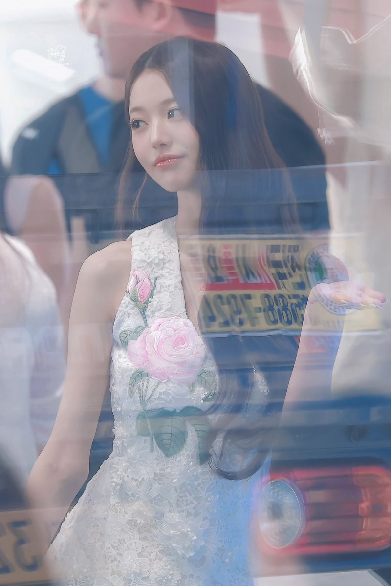 Daisy_Lnn's tweet photo. 26.06.30

#아이브 #IVE #장원영 #JANGWONYOUNG #원영 #WONYOUNG #ウォニョン https://t.co/AVYeUxMyal