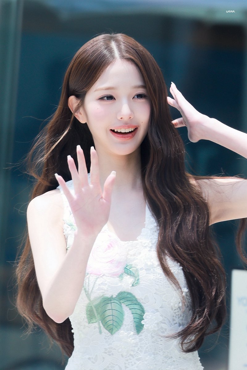 wgmm0304's tweet photo. 260630 썸머☀️#IVE #아이브 #JANGWONYOUNG #장원영 #ウォニョン https://t.co/GIk0aLPHNx