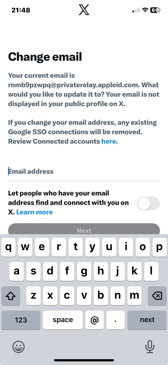 Semicharmed101's tweet photo. Anyone getting these messages from x?  Seems like big fraud and it’s trying to force me to provide my email address x already has. Suggestions? https://t.co/IxCHEHG43m