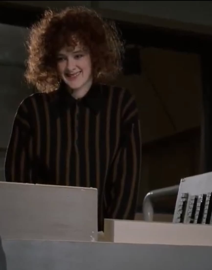 TheRegalQueen's tweet photo. The always beautiful #JoanCusack with her natural red curls in #AllNighter https://t.co/KKS0YC2Ybu