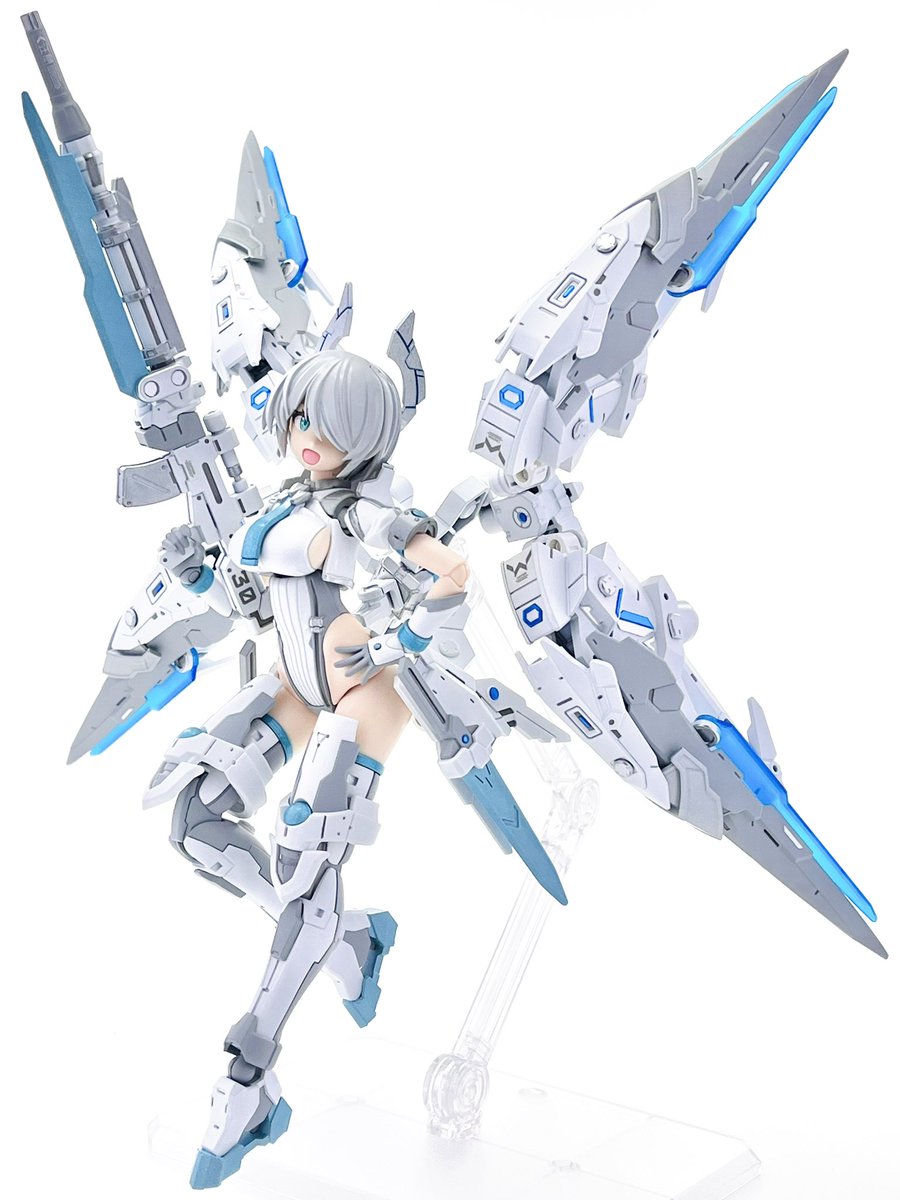WaTaSiDa315's tweet photo. なんと❕自分の製作したエニシュカ（レゾネイトフォーム）が投票フェーズ進出❕何卒よろしくお願いします❕作品についてはまた後ほど詳細をお伝えします❕

#30MLクリエイターズワークス https://t.co/m5iH27w20x