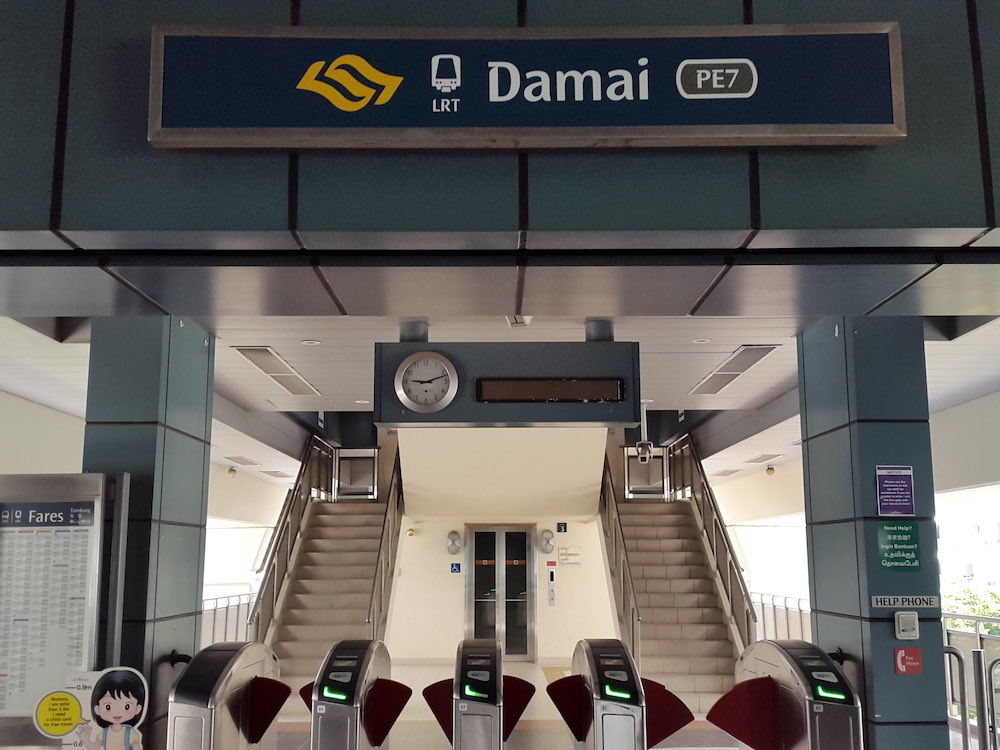 guttapercha80's tweet photo. 🇲🇾 Stesen LRT Damai 
🇸🇬 Damai LRT station https://t.co/fBinxdZBeS