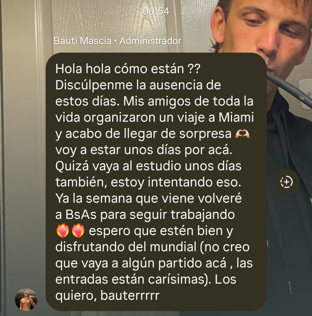 fansclubbausa's tweet photo. "Que nunca sepan tu próximo movimiento"

Bauti desde Miami ✨️ https://t.co/ugxLVScCCP