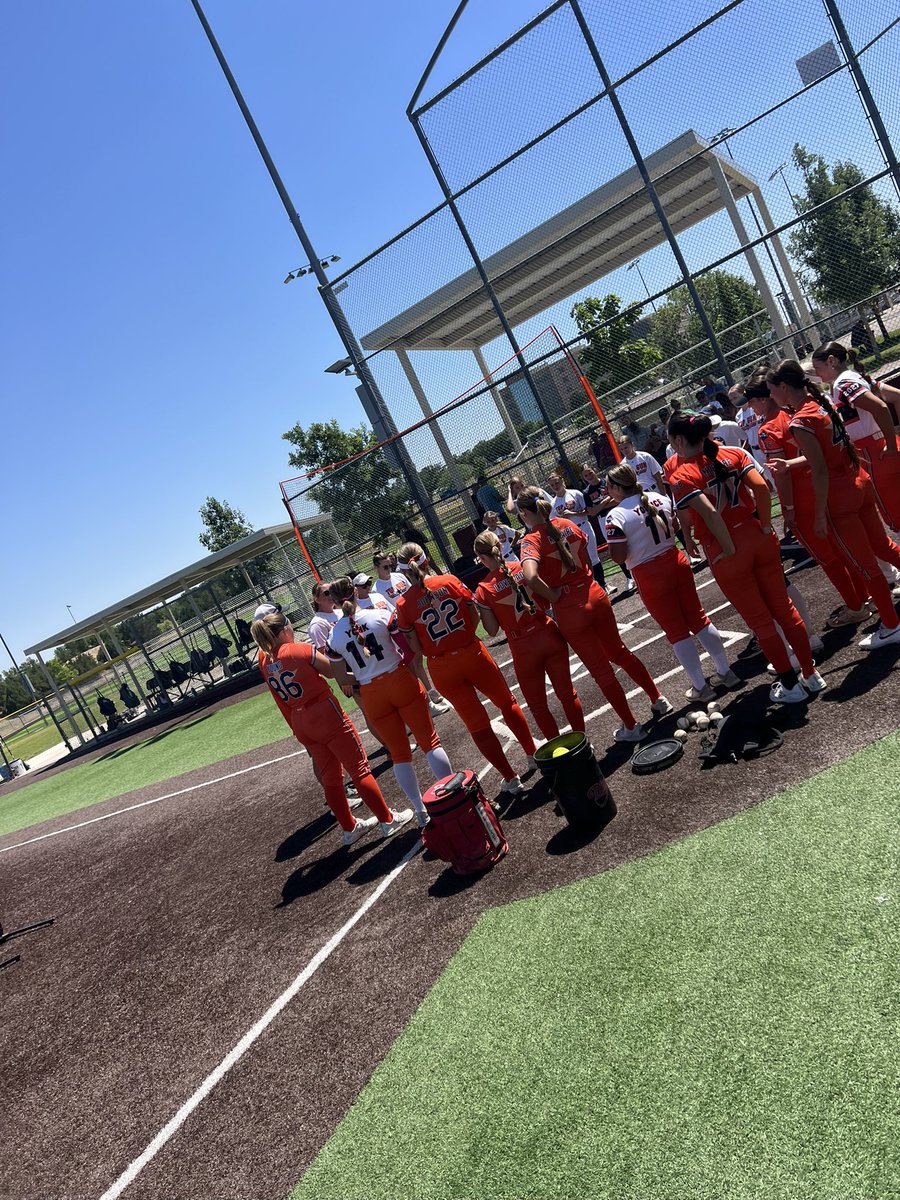 TGNatGroves's tweet photo. Today the crew got in a great practice in which we had @MSTopGunBest with us to work out in preparation for this weeks battles in Colorado at Triple Crown Fastpitch 4th of July event. We then had the Top Gun Fastpitch Org Workout …Topped off with Senior Celebration. Busy Day. https://t.co/qodO0uL9J3