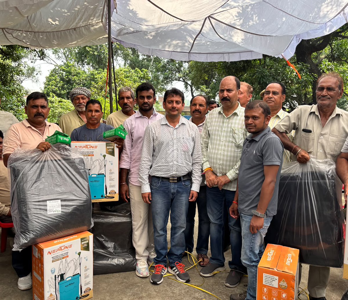 ICARCITH's tweet photo. On 29 June, ICAR-CITH, Srinagar organized an awareness programme at Pandorian and Salehar villages in Block Bishnah, Jammu, under #SCSP Scheme benefiting 100 Scheduled Caste farmers. The programme promoted improved production and sustainable farming @icarindia https://t.co/Dqe5KVeaYD