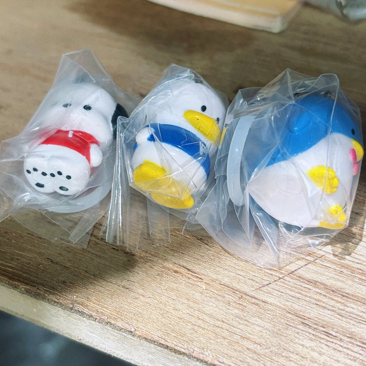 mimimi_393_'s tweet photo. 【交換】 サンリオ キャラクターズ オールスターズ part1 part2   めじるし アクセサリー ガチャ ガチャ 交換

譲▶part1→ ポチャッコ あひるのペックル タキシードサム
part2→ コロコロクリリン クロミ シナモロール

求▶︎part1→ キティ チアリーチャム
part2→ KIRIMIちゃん

↓↓↓ https://t.co/b62YZWa7sz
