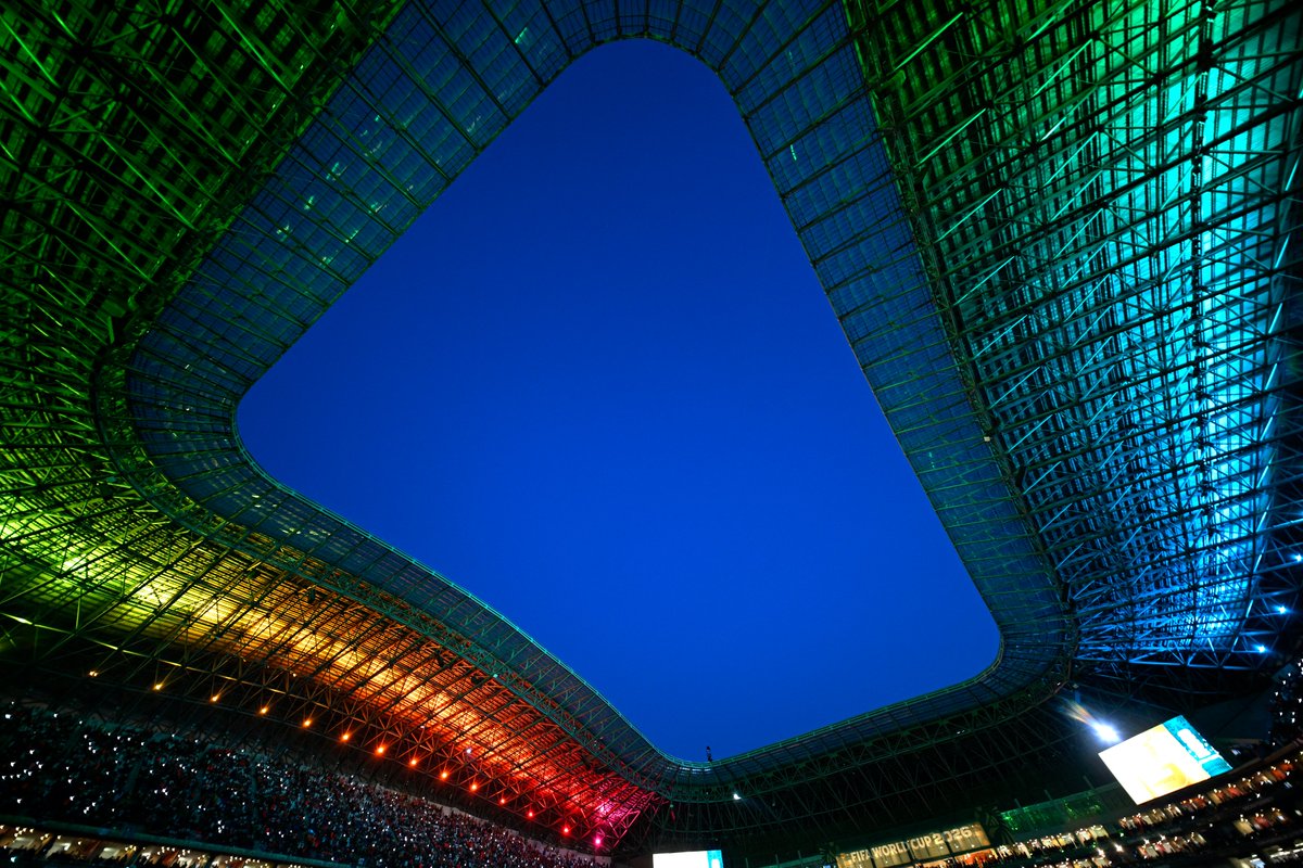 nicaraguainvest's tweet photo. #LaFoto 📸 Esta imagen muestra las luces del estadio durante el partido de fútbol de la ronda de 32 del Mundial de 2026 entre Países Bajos y Marruecos, disputado en el Estadio de Monterrey, en Guadalupe, el 29 de junio de 2026.
🏆 DIRECTO 👉🏻 Marruecos elimina a Países Bajos https://t.co/hEH0BfVvDy