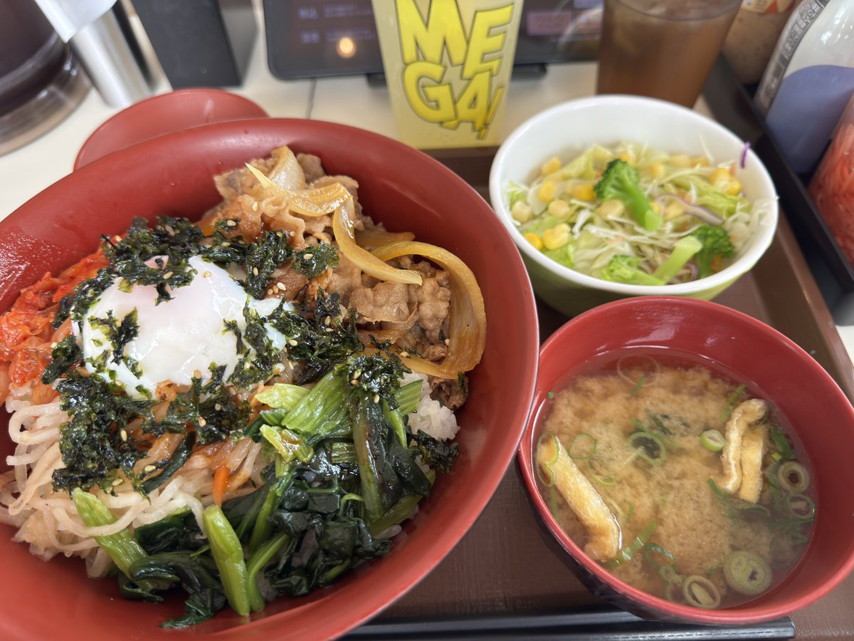 sprit_enz's tweet photo. MTGが50分押しでランチなう https://t.co/G1mZds6ij4