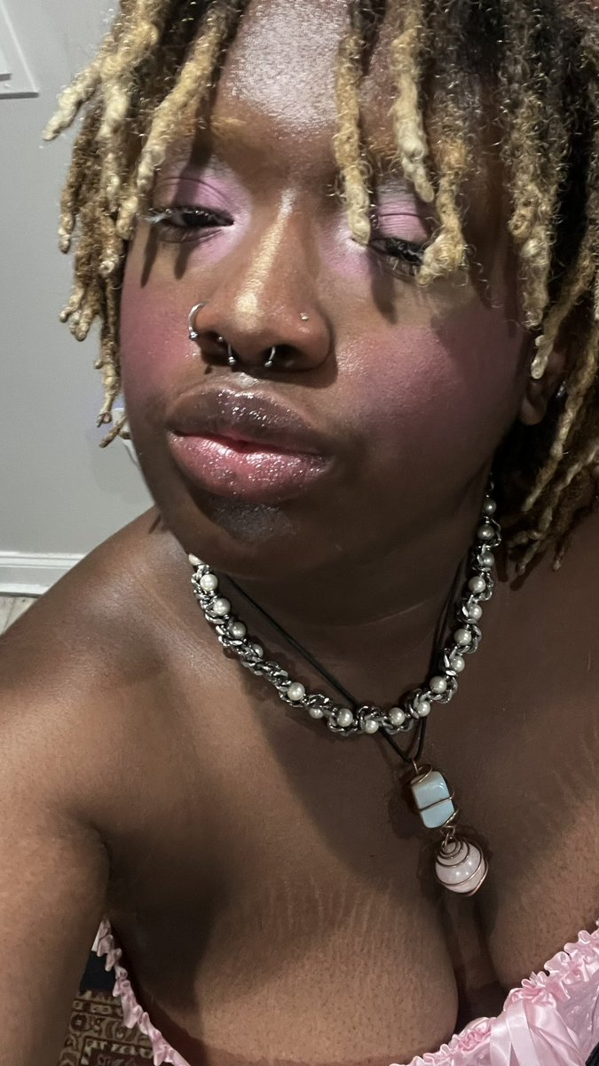 attythamutt's tweet photo. my level of sexy is unmatched !! https://t.co/3nA4XM8a9J