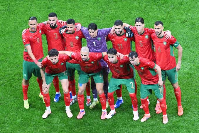 Khaledali251's tweet photo. الكرة انتصرت اليوم للفقراء فى كأس العالم
البرازيل تطيح باليابان، وباراجواى تطيح بألمانيا، والمغرب تطيح بهولندا ، مبروك للشعوب المنتصرة ❤️❤️❤️ https://t.co/qmirNHHuIA