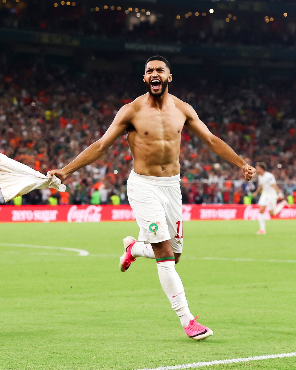 _Arie_01's tweet photo. The man of moments 🔥🙌⚽ https://t.co/798JcQ2IwP