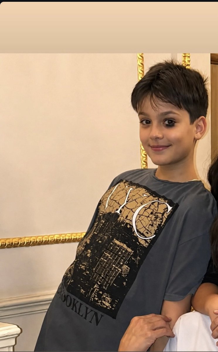 fatimabilginsag's tweet photo. Biz hem dünyalar tatlısı bir çocuğu kaybediyoruz,üstüne yanıp kavruluyoruz,acı dan ölüyoruz, hem de Bir buçuk yıldır ADALETİNİN  sağlanması için bi yerlerimizi yırtıyoruz. Lan bu kadar haksızlık olur mu? Aklım almıyor..Sizin yasalarınızda batsın, Allah sizinde belanizi versin😡😡 https://t.co/gEqXboAPYy