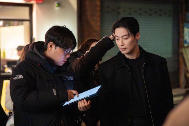 HEONAMJUNHQ's tweet photo. [260630 Naver]
"Director of My Royal Nemesis: 'It Was an Honor to Work with Lim Jiyeon and Heo Namjun… A Spin-off? I'd Love That.' [Interview]"

"Heo Namjun Becoming a Global Star? That's the Result of the Way He's Lived His Life."

"Lim Jiyeon Delivered a Miracle of a Performance… When Heo Namjun Arrived, It Felt Like the Lights Turned On"

"Heo Namjun Is Still a Mystery to Me."

"Han described Heo Namjun as: A uniquely captivating actor whose depth of charm I still haven't fully discovered. He appears strong and sexy on the outside, but inside he's cheerful and soft. I often found myself thinking, 'How can someone be this multi-dimensional?'"

"He continued: Beyond his expressive facial acting and the flexibility of his physical performance, he gives everyone on set the impression that he's completely open to others. Even under difficult filming conditions, he always lifted the atmosphere with his warm and cheerful attitude."

"Han smiled as he recalled the feeling on set. 'Whenever Segye arrived, it felt like someone had clicked on a warm light across the filming location. Beneath that flexibility, he has firm convictions and his own philosophy toward acting.'"

"Finally, Han reflected on Heo Namjun's rapid rise in popularity. 'I don't believe Heo Namjun became a global star simply because of this drama. His sincere dedication to acting, built through years of experience, and the way he genuinely treats the people around him would have made him a star eventually. I'm personally proud that My Royal Nemesis became part of the beginning of that moment of glory.'"
https://t.co/F1jWFiE4Fm
#허남준 #HEONAMJUN
#멋진신세계 #MyRoyalNemesis