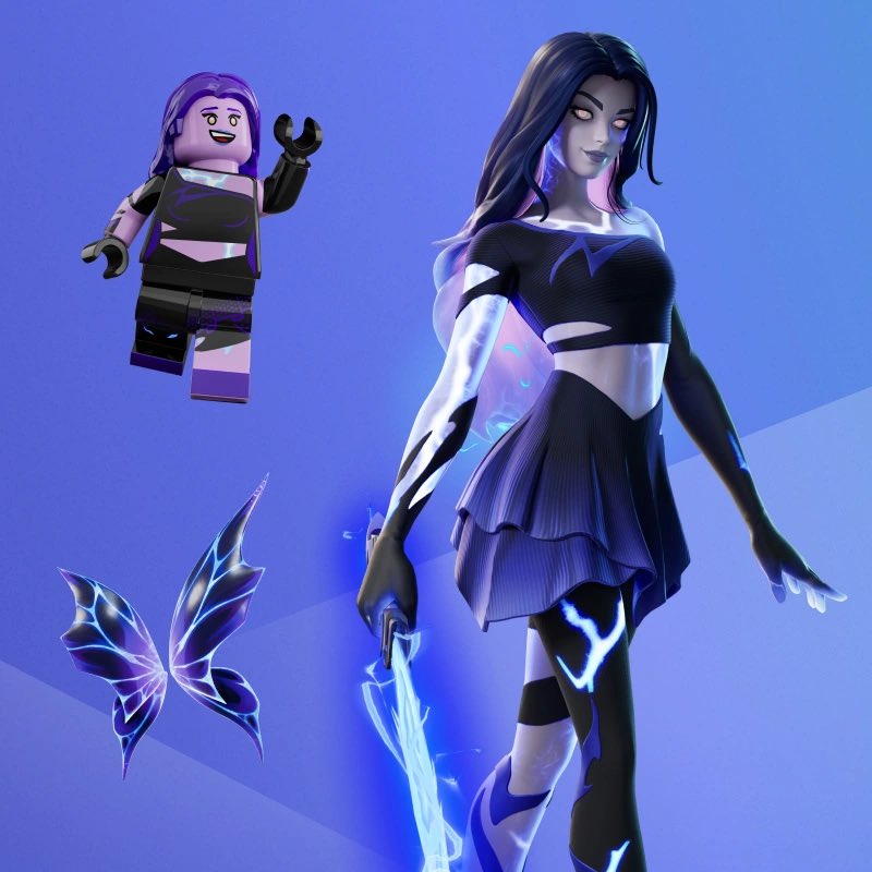 PinkIcePhoenix's tweet photo. Never ever ever have I considered getting a. Fortnite crew but oh mah goodness this pack has me second guessing 😩😍 https://t.co/1GIAfEYMYE