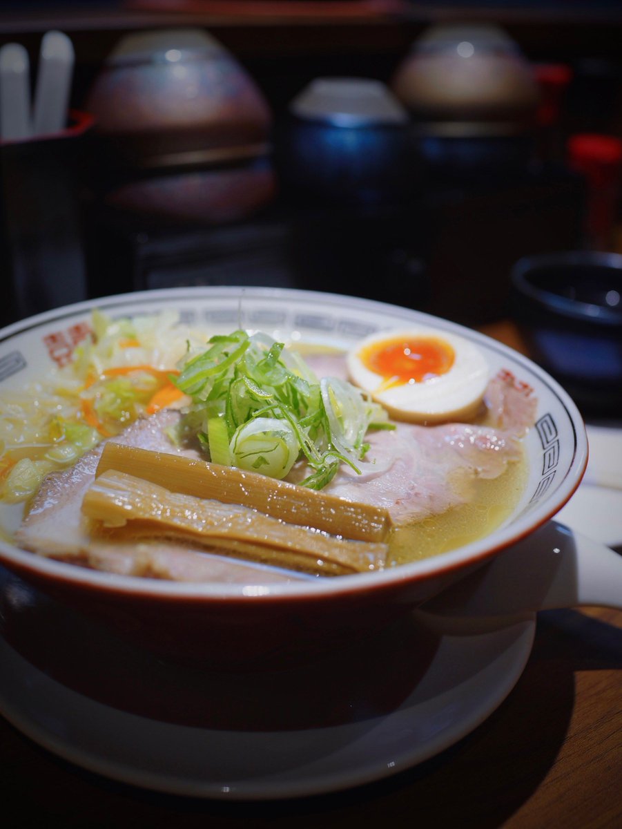 JCzNLgKjTljQk0x's tweet photo. Craving bold flavors Try our matcha-infused miso ramen with crispy tonkotsu and a side of pickled plums—authentic Japanese comfort in every slurp! https://t.co/86YY0YeF5v