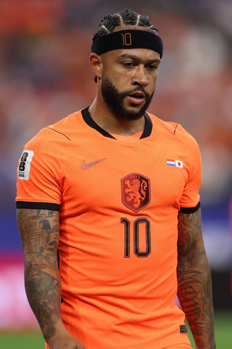 Corintiamo78's tweet photo. A expectativa era de que a Copa do Mundo recolocasse Memphis Depay em evidência no cenário internacional, valorizando seu nome e despertando o interesse de novos clubes.

Na prática, isso não aconteceu. O atacante teve participação discreta e não transformou o Mundial na vitrine que muitos imaginavam.

Mas isso significa que ele vai renovar com o Corinthians? 
Pra mim, não!

A permanência de Memphis passa por outros fatores: projeto esportivo, modelo financeiro, vontade do jogador, interesse do clube e o andamento das negociações, que seguem em curso.

Ok, mas será que joga contra o Remo?
- EU DUVIDO! 

#Corinthians #idc