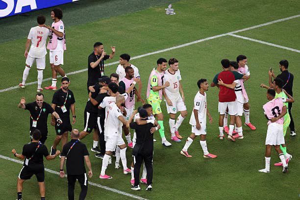 MickyJnr__'s tweet photo. 🇲🇦 Morocco stats:

• First African nation to win knockout matches in two different World Cups (2022 & 2026)

• Accounts for 3 of Africa’s 6 total World Cup knockout wins (Ghana, Senegal, and Cameroon have 1 each)

• Joins Nigeria and Ghana as the only African teams to reach the Round of 16 in consecutive World Cups

𝐈𝐍𝐂𝐑𝐎𝐘𝐀𝐁𝐋𝐄. 𝐇𝐈𝐒𝐓𝐎𝐈𝐑𝐄. 𝐅𝐀𝐈𝐓. 🦁

#WorldCupwithMicky
#FIFAWorldCup
#AtlasLions