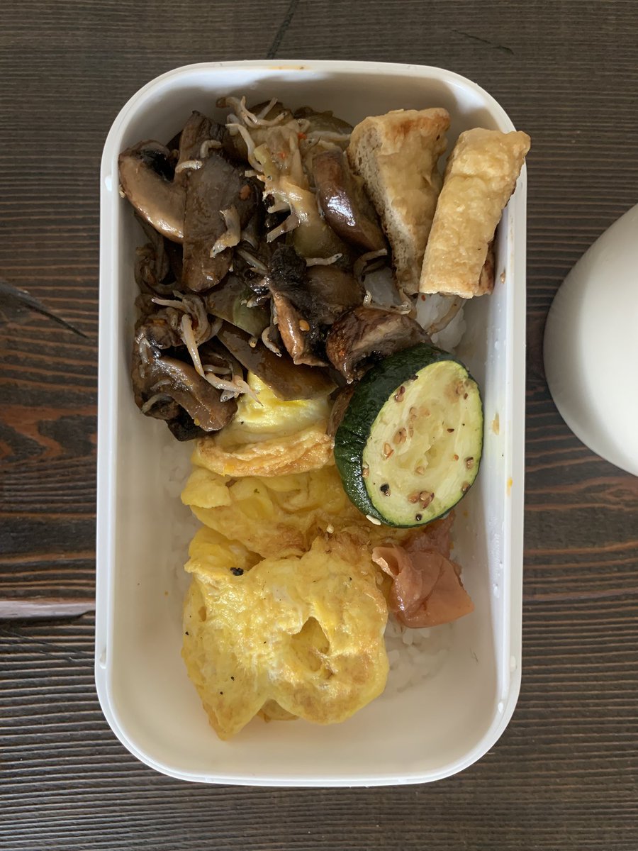 chienuts1's tweet photo. 火曜日のお弁当。ピリ辛ナス炒め。 https://t.co/jOTHUmi7tL