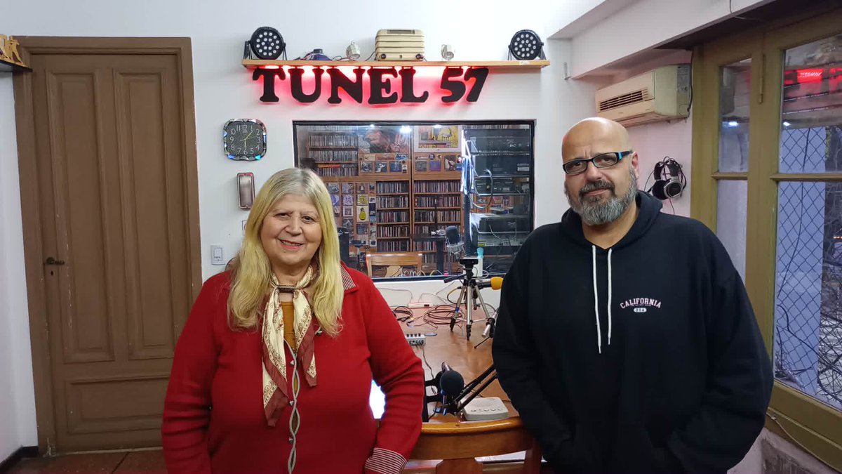 simplementeyoml's tweet photo. Quiero agradecerles por habernos acompañado al Sr Carlos Princz en la operación técnica y salida al aire , :al Sr Andres Correche en la Locucion en off y a mi Maria Lucia Risso en la Idea, conducción, y Producción integral del Pgm Radial #SimplementeYo.N°508 de Lunes 29/6/26 https://t.co/DSkVorMwe1