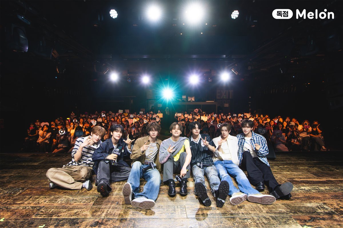 thekpop2Of's tweet photo. ALD1과 ALLYZ의 온도가 완성된 곳,
멜론 STAGE 99 X ALPHA DRIVE ONE💚
ALD1과 ALLYZ가 함께해서 행복했던 시간들을
멜론 매거진에서 확인하고 사인 폴라 받아가세요🙌
🍈 https://t.co/IDlSIuMoi1
@ALD1_official
#Melon #멜론 #STAGE99
#ALPHADRIVEONE #ALD1
#알파드라이브원 https://t.co/iqnxfDBoIb