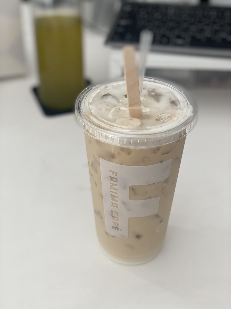 sanma_can's tweet photo. 🍓🐄☕️ https://t.co/7piLt7RSCX
