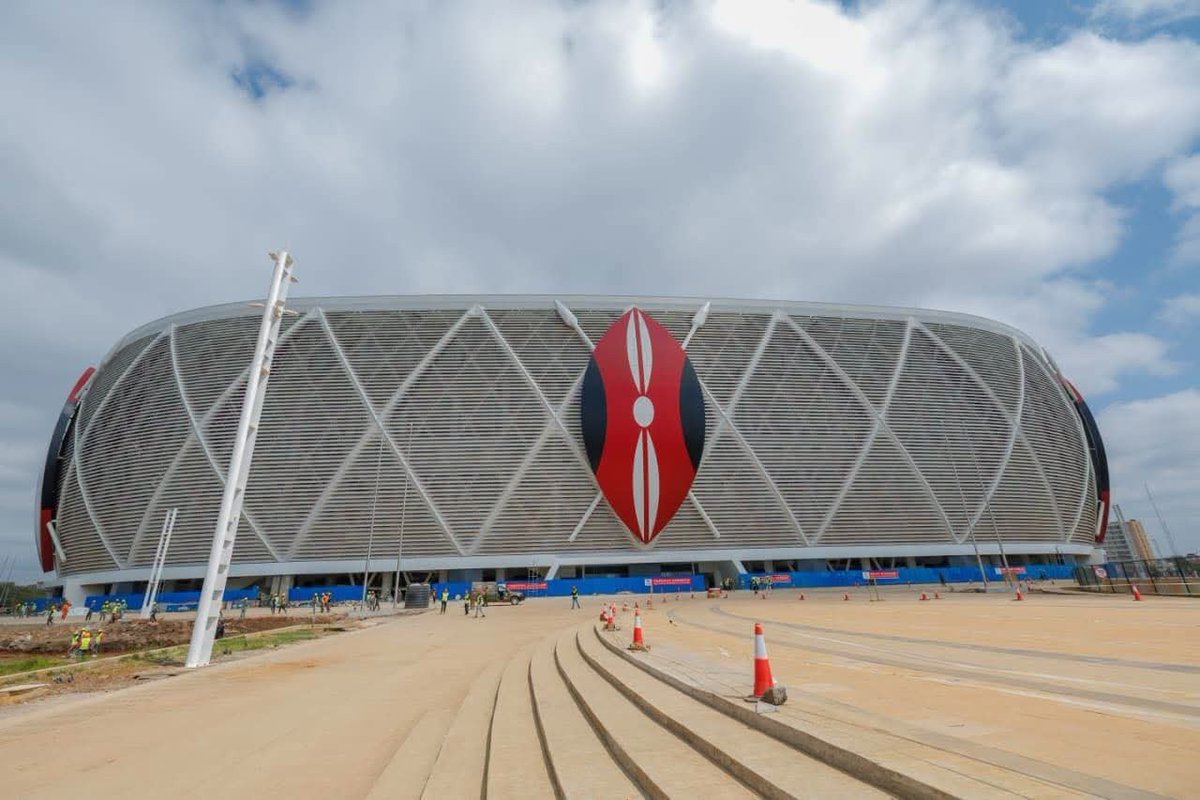 Osama_otero's tweet photo. I never dreamt of my country having a majestic stadium like this. I always knew tutaishi kurenovate Kasarani Stadium and insha'Allah. This is impressive. Raila Odinga International Stadium. https://t.co/pS9skVsDf5