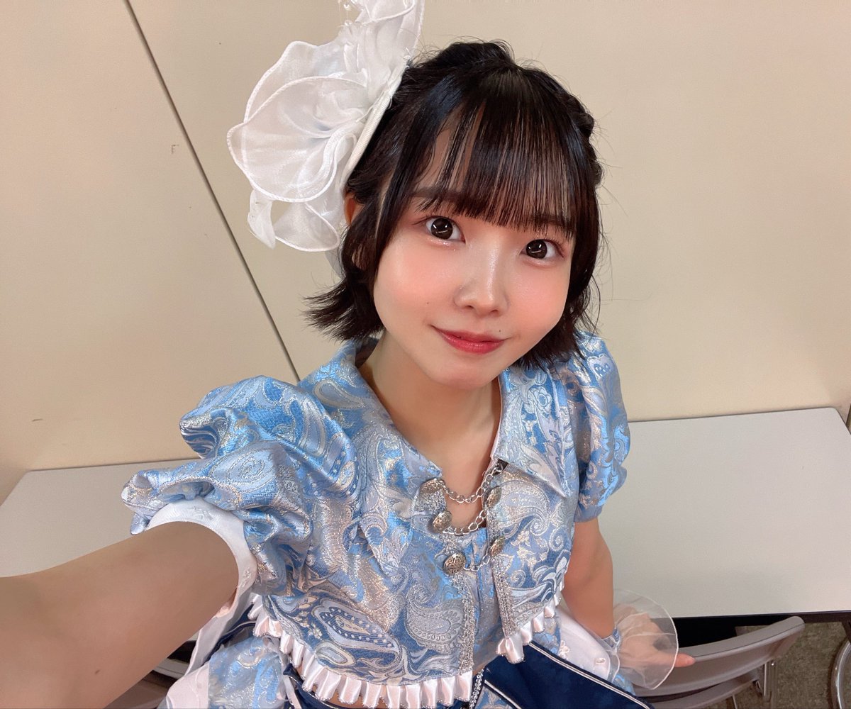 yuma_katagiri08's tweet photo. おはよん！

今日は蒸し暑いね💦
しっかりご飯食べてバテないようにね！

お昼ご飯は何食べたの〜？
ゆまりんのお昼ご飯は夏野菜カレーでした😋🍛

 #ゆまりんふぃるむ https://t.co/0VJ0JfWIod