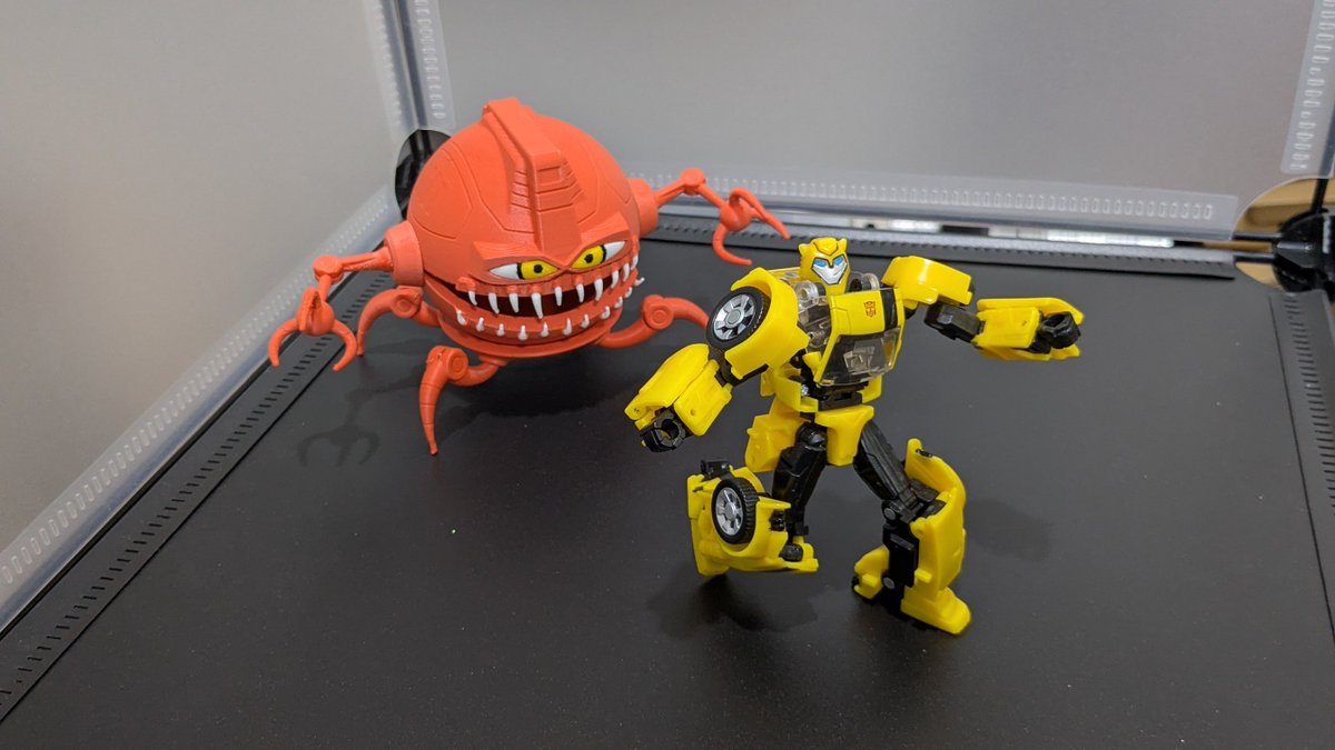 FunbieStudios's tweet photo. The worst nightmare of most bots are coming to #TFCon - the Mecannibals! Chomp chomp chomp! π
.
.
.
.
#transformers #TFConToronto #TFCon2026 #FunbieGoesToTFCon https://t.co/d5NaHpknyQ
