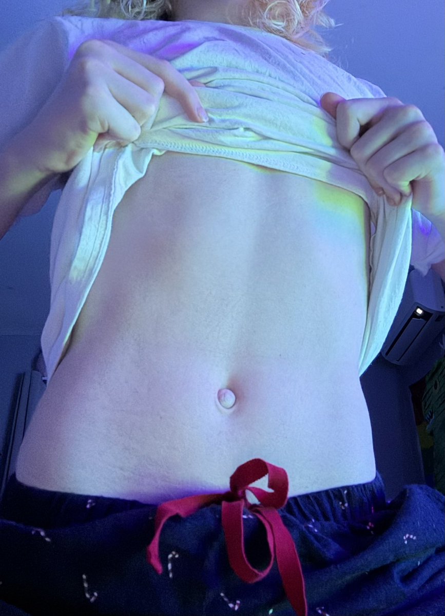 bubbletea_3513's tweet photo. what you would wake up to every day if I was yours~ 🩷

#nsfw #nsfwtwt #femboy #tummy https://t.co/0lXAbYIGu8