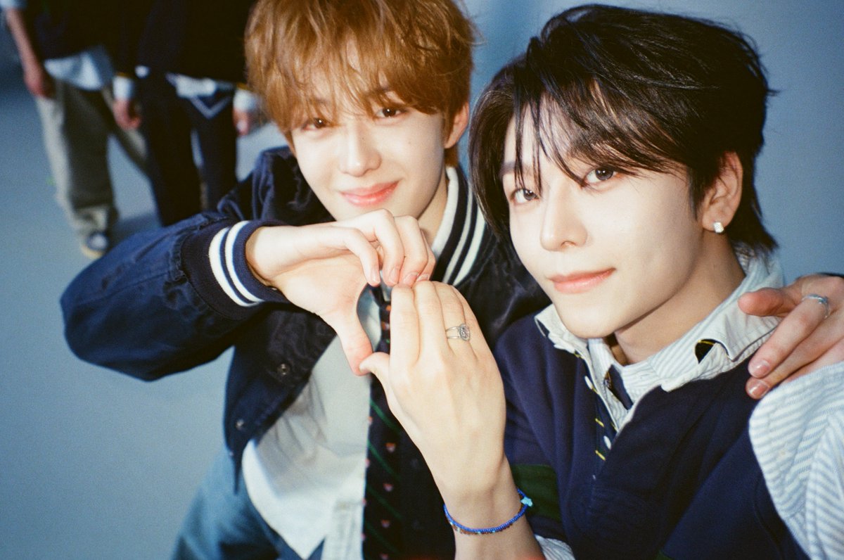 M2MPD's tweet photo. 필름카메라로 기록한 6월의 추억📸 7월에도 쭈욱 엠투와 함께해요❣ #6월의엠투 #M2film #SC_ORIGINAL #ALPHADRIVEONE #알파드라이브원 @ALD1_official https://t.co/VUEl2au4RX