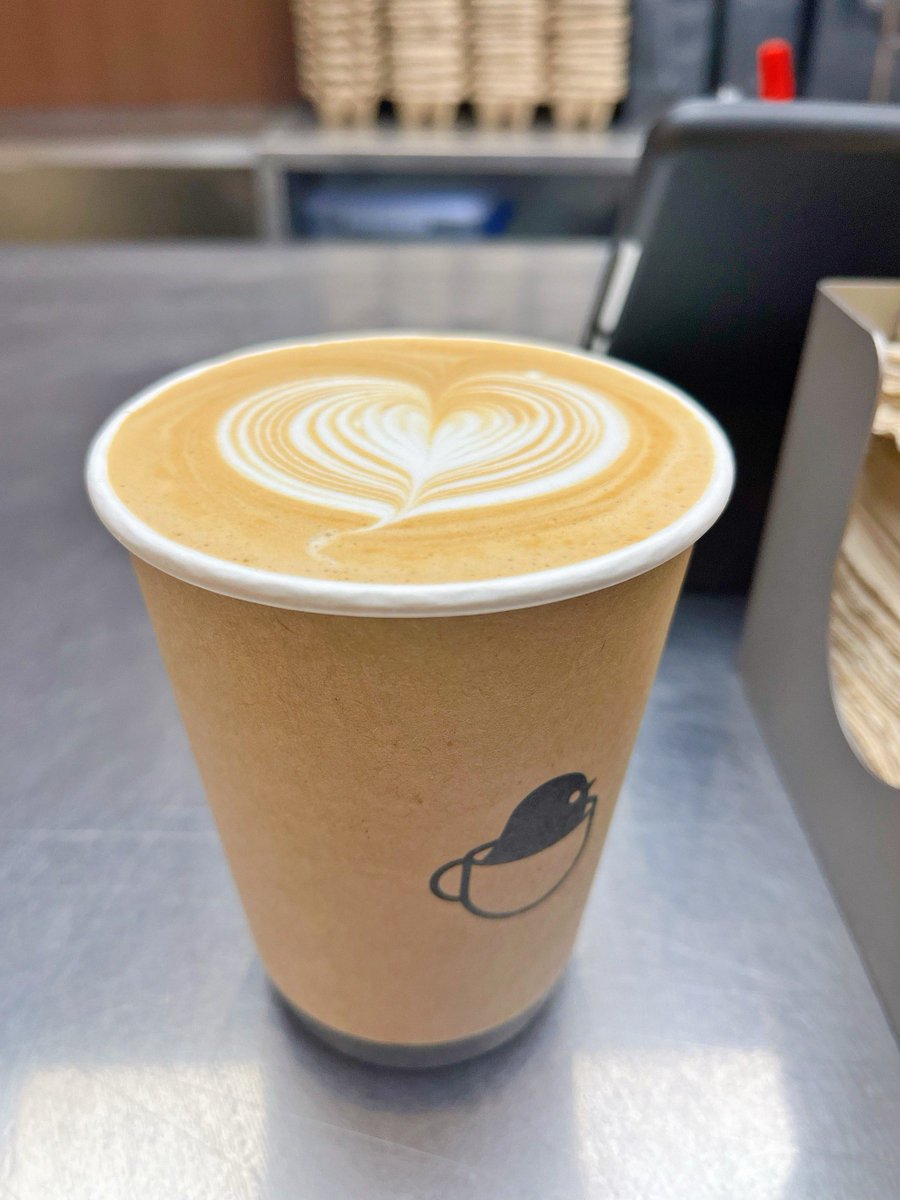 lolo1ode's tweet photo. My partner left a tiny sticky note with “u make my coffee taste like sunshine” on my latte this morning  Best start to the week ever! https://t.co/yVy8VHWwNt