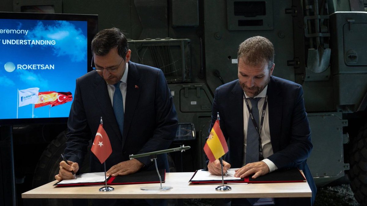 Defence_IDA's tweet photo. Czech @CSG_global  Unveils 'Trident' Layered Air Defense System with Turkish @roketsan  Missiles.

The Czech defense group CSG has introduced Trident, a new modular, multi-layered air defense system integrating Czech-developed radars, command-and-control architecture, and military vehicles with advanced missile technology from Türkiye's Roketsan.

Under the partnership, Roketsan serves as the project's strategic partner and supplier of the system's modern surface-to-air missiles. In its standard configuration, Trident is equipped with both infrared imaging (IIR) and active radar-guided interceptors, providing an engagement range of up to 100 kilometers, depending on the missile variant. 

Source: Infodefensa.