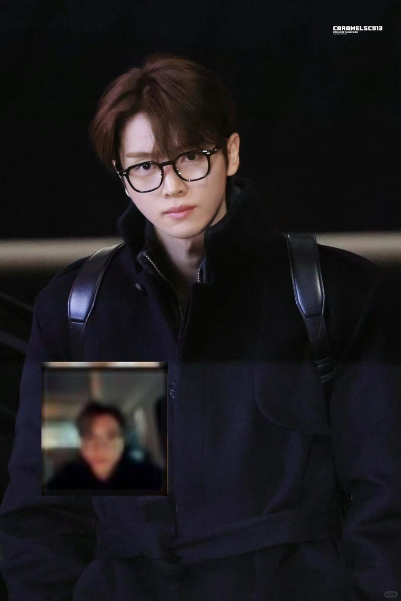 peipei1705's tweet photo. มีคนชี้พิกัดรูปซองชานหน้าตรงที่ถ่ายด้วยอะ โคตรขยัน565656556555 https://t.co/TM8rrI3jLc