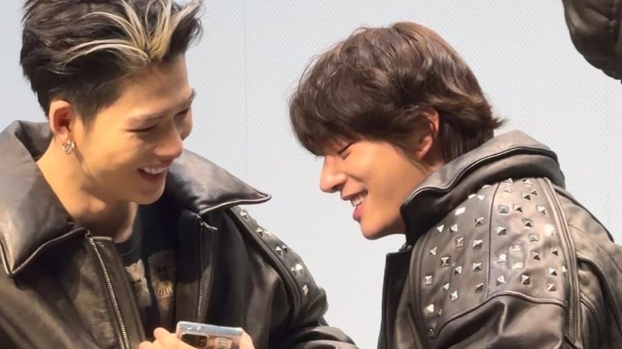 allforchulsoo's tweet photo. ni-ki's message to jake: 💌🐥🐺

"thank you for always listening to the members with a warm heart and always setting the mood."

#NI_KI #JAKE https://t.co/LIf5lZCqY6
